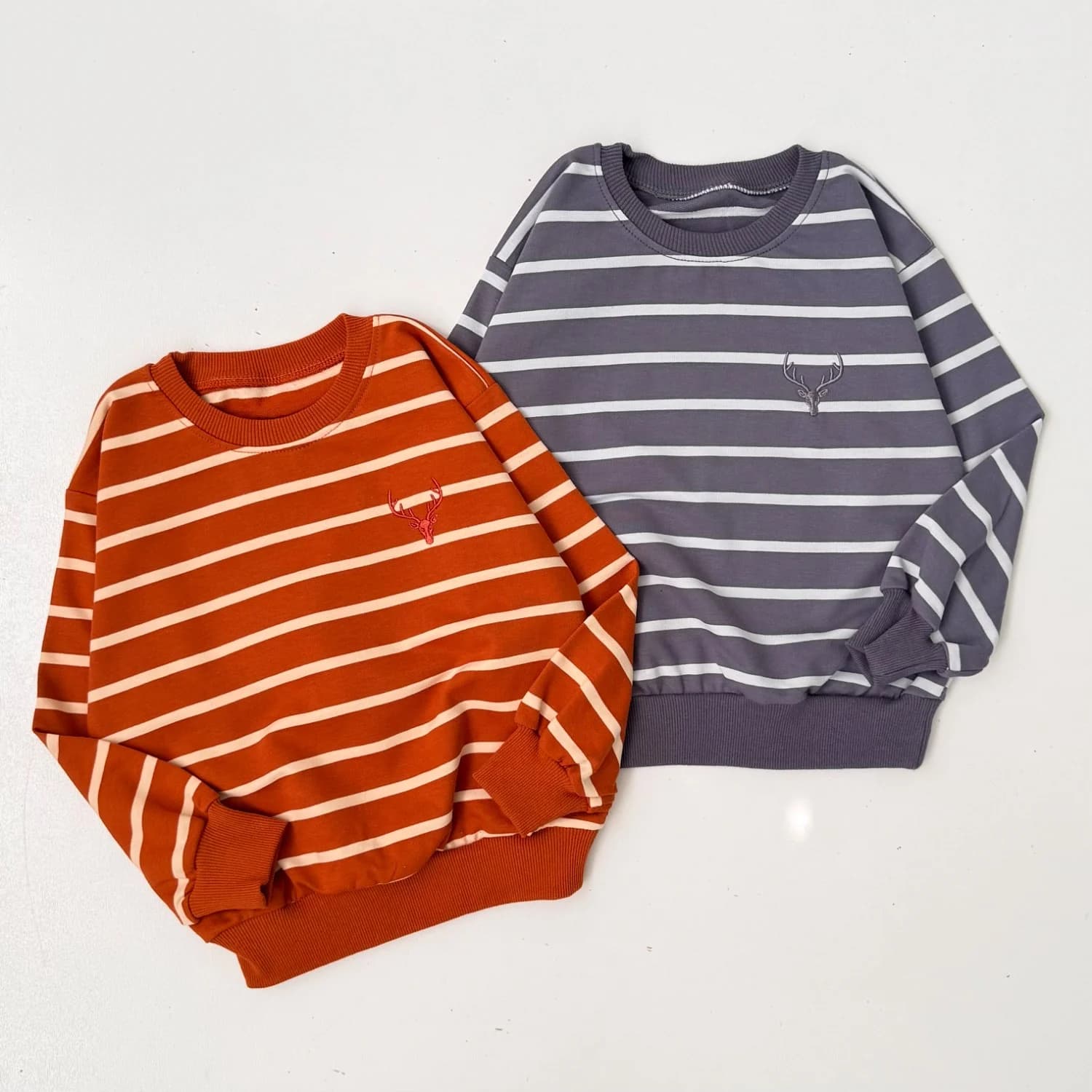 بلوز بچگانه راه راه گوزن (40 تا 55 ) کد 6365 — تصویر ۵
