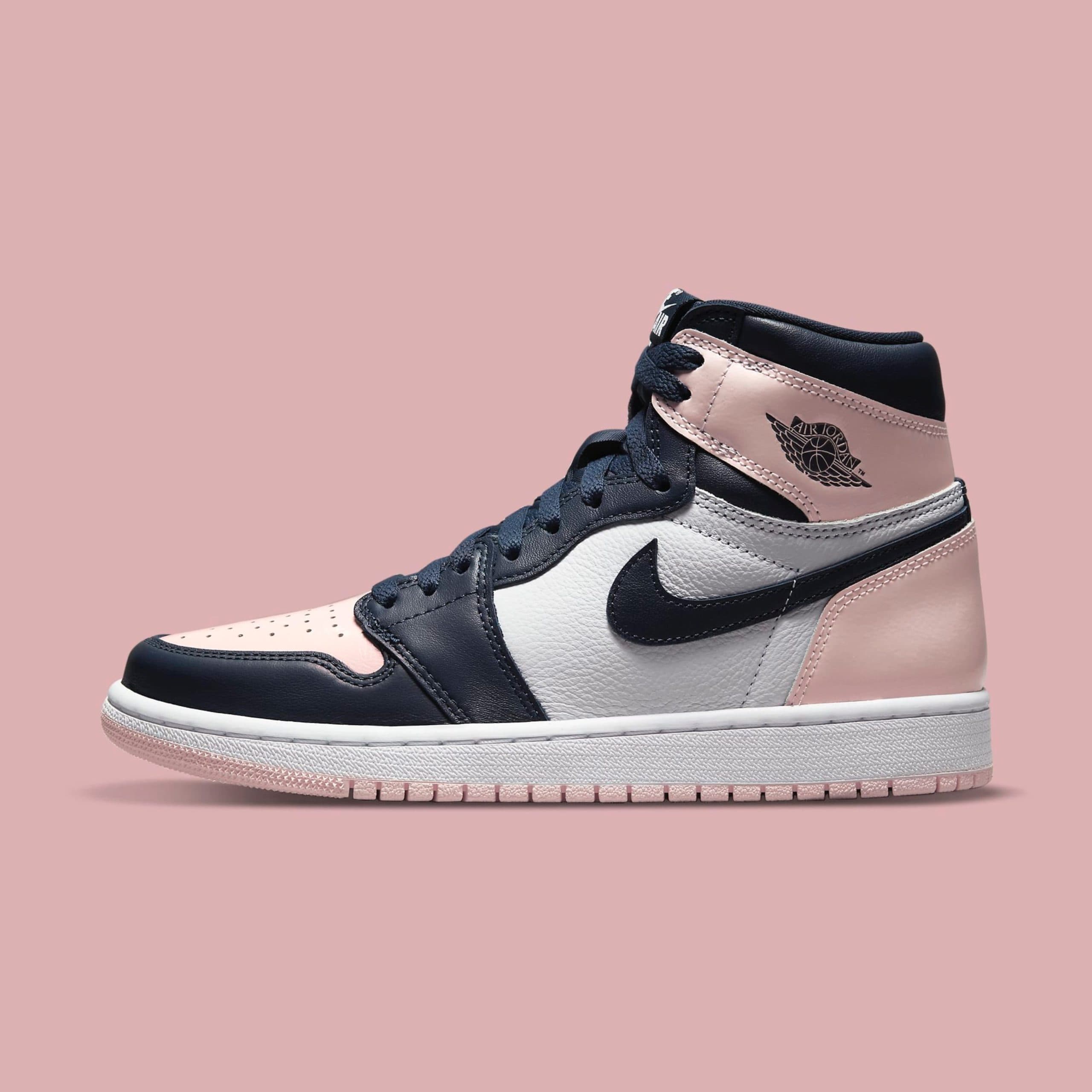 کتونی جردن صورتی Nike Air Jordan 1 — تصویر ۳