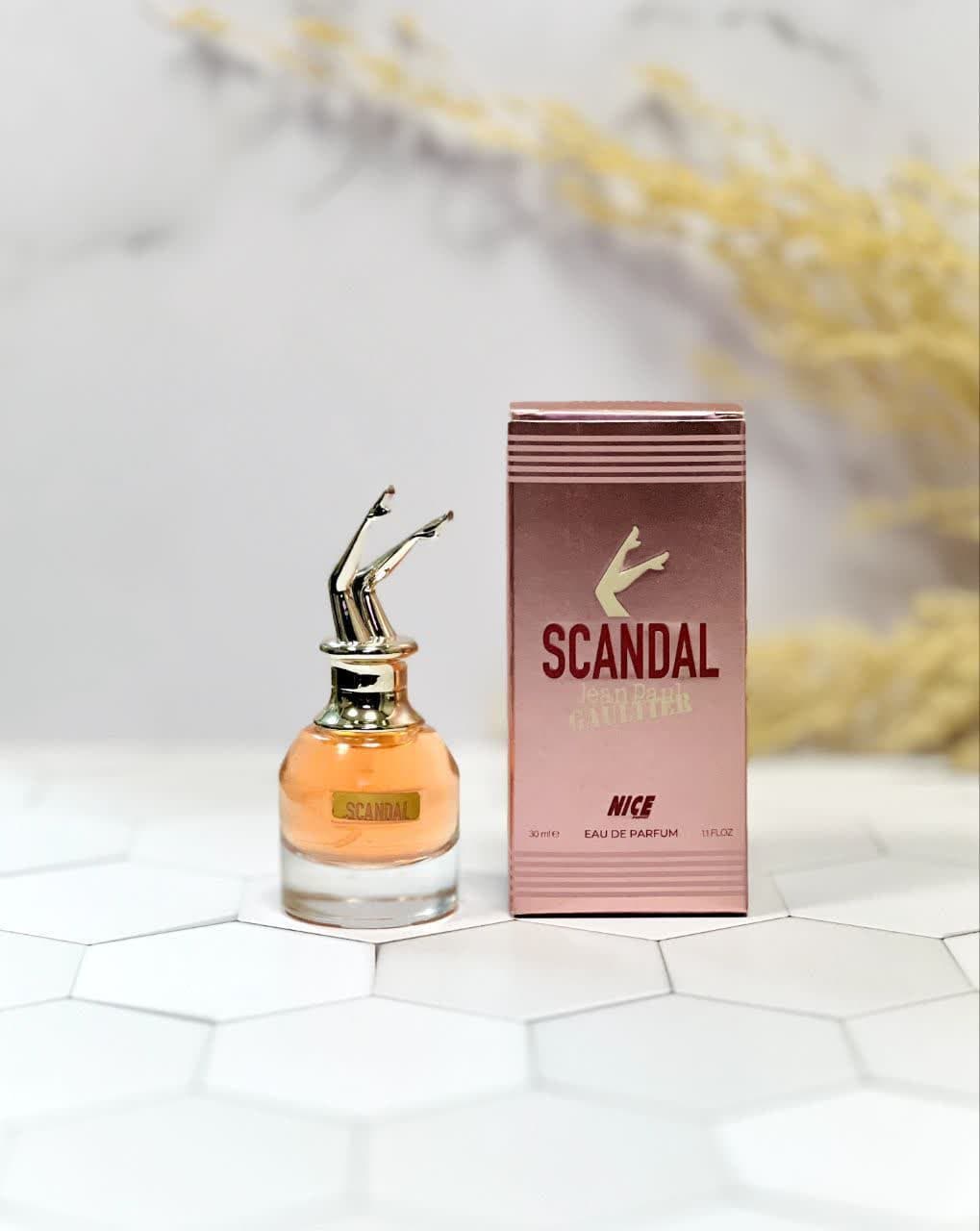 ادکلن مینیاتوری زنانه نایس اسکندل SCANDAL JEAN PAUL GAULTTER — تصویر ۳