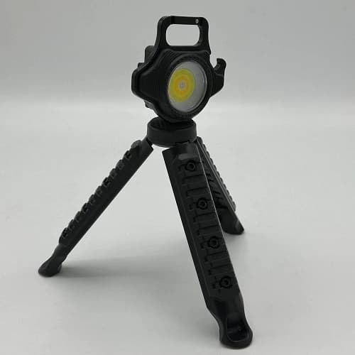 چراغ کمپینگ شارژی 5133 پایه دار بهمراه کیف — تصویر ۵