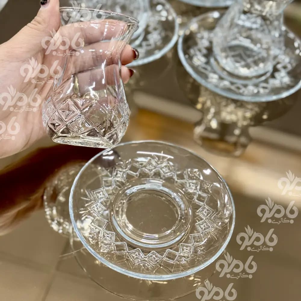 فنجان و نعلبکی دلوین کادویی — تصویر ۶