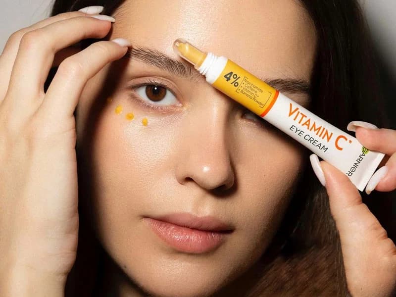 کرم دور چشم ویتامین سی گارنیر روشن کننده Brightening Vitamin C — تصویر ۵