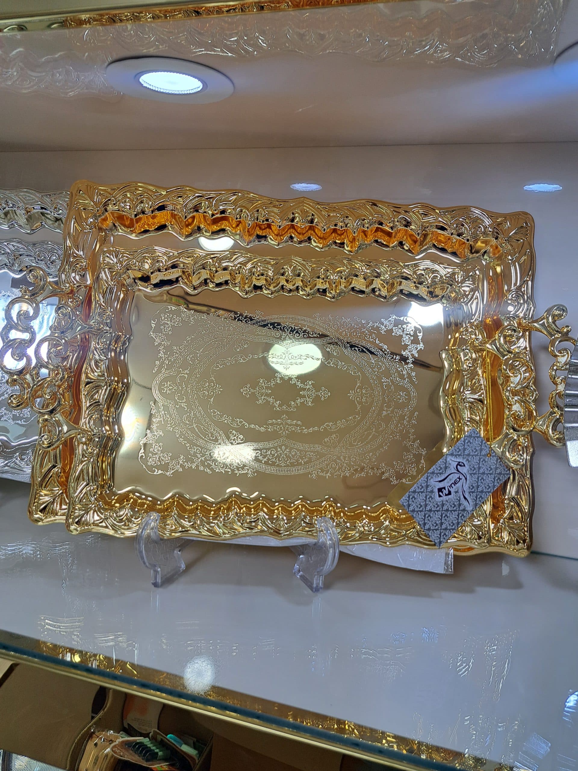 سینی چای وینکس مجموعه 2 عددی طلایی — تصویر ۹
