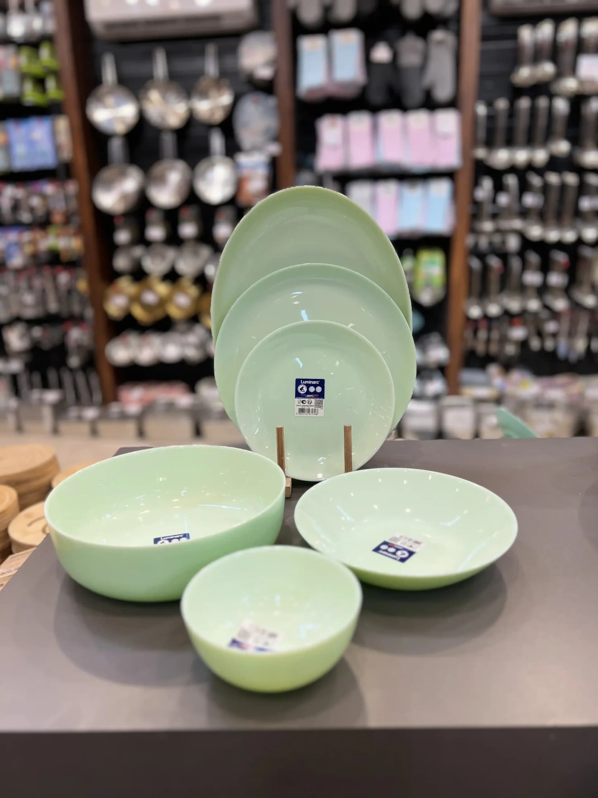 سرویس غذاخوری 26 پارچه دیوالی سبز روشن برند LUMINARC — تصویر ۶