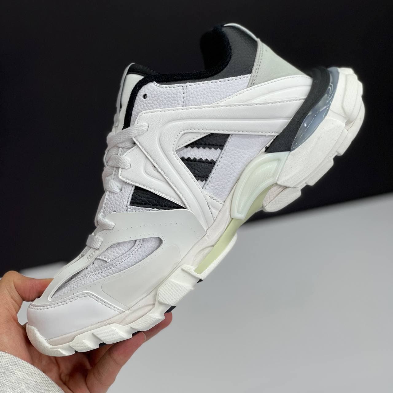 بالنسیاگا آدیداس ترک سفید مشکی BALENCIAGA X ADIDAS TRACK FORUM LOW — تصویر ۷