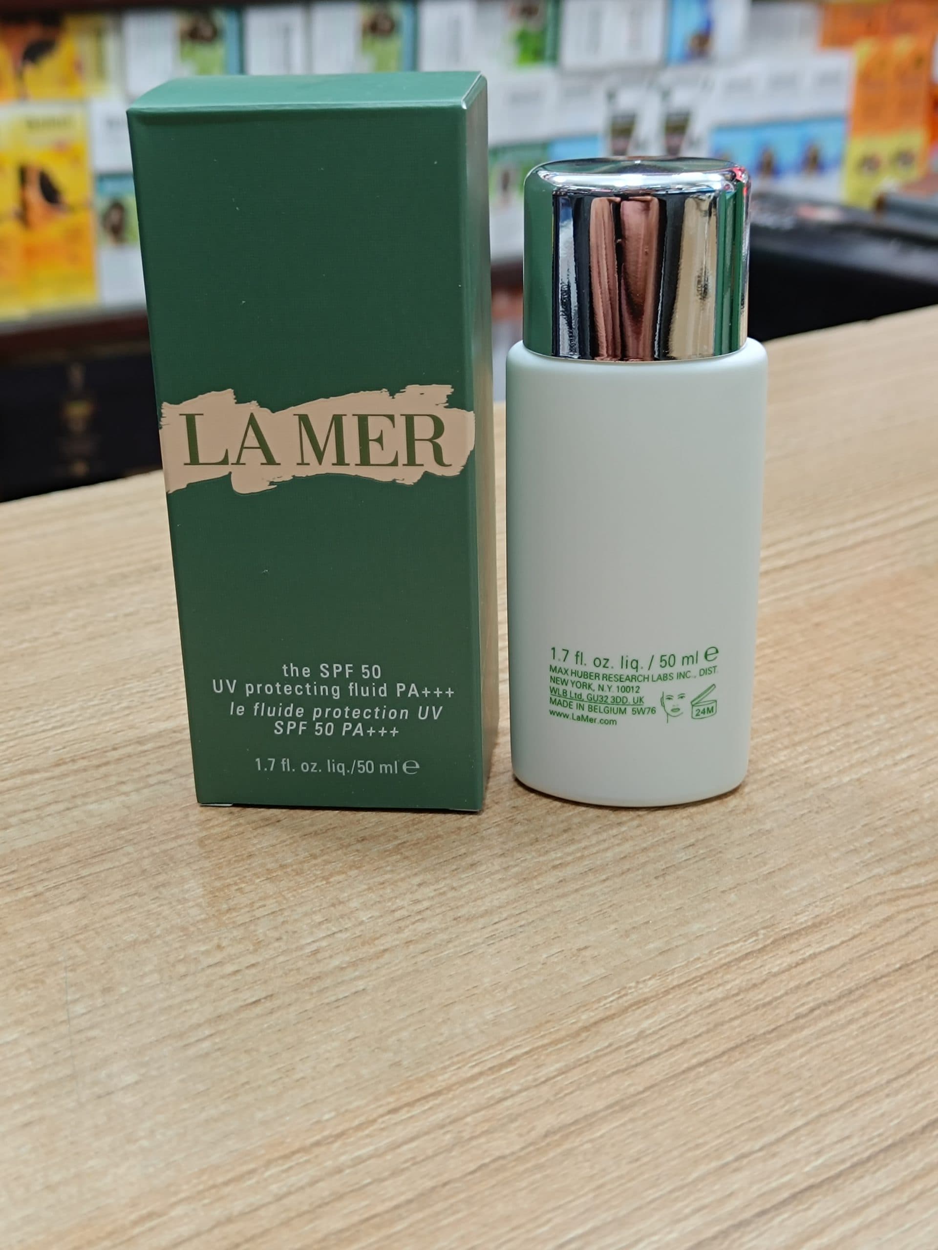 کرم ضد آفتاب فلوئید لامر La Mer protecting Fluid حجم 50 میلی لیتر — تصویر ۲