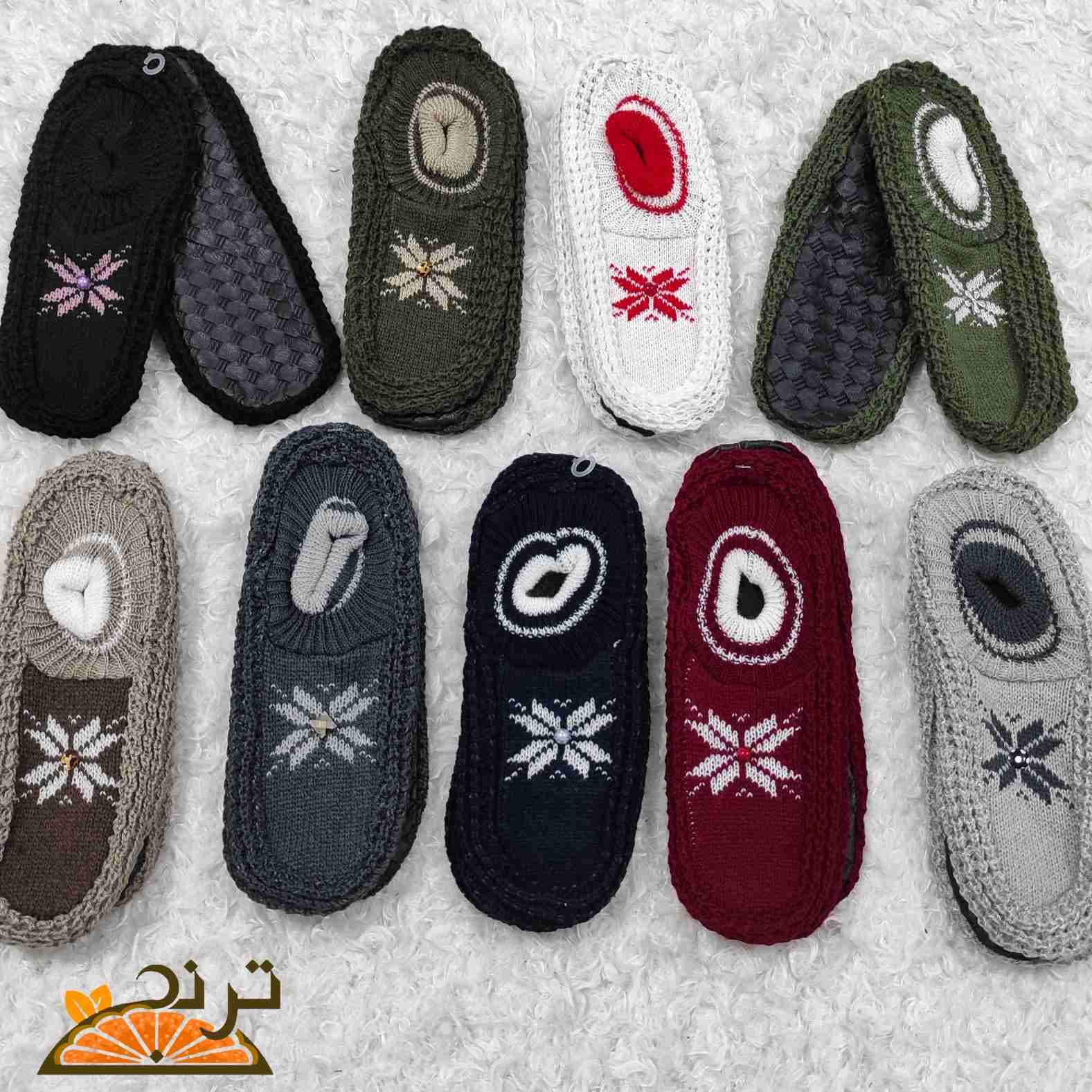 جوراب روفرشی بافتنی