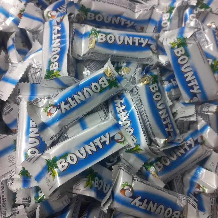 شکلات بونتی مینی (Bounty) با مغز نارگیل و کارامل 1 کیلویی — تصویر ۲