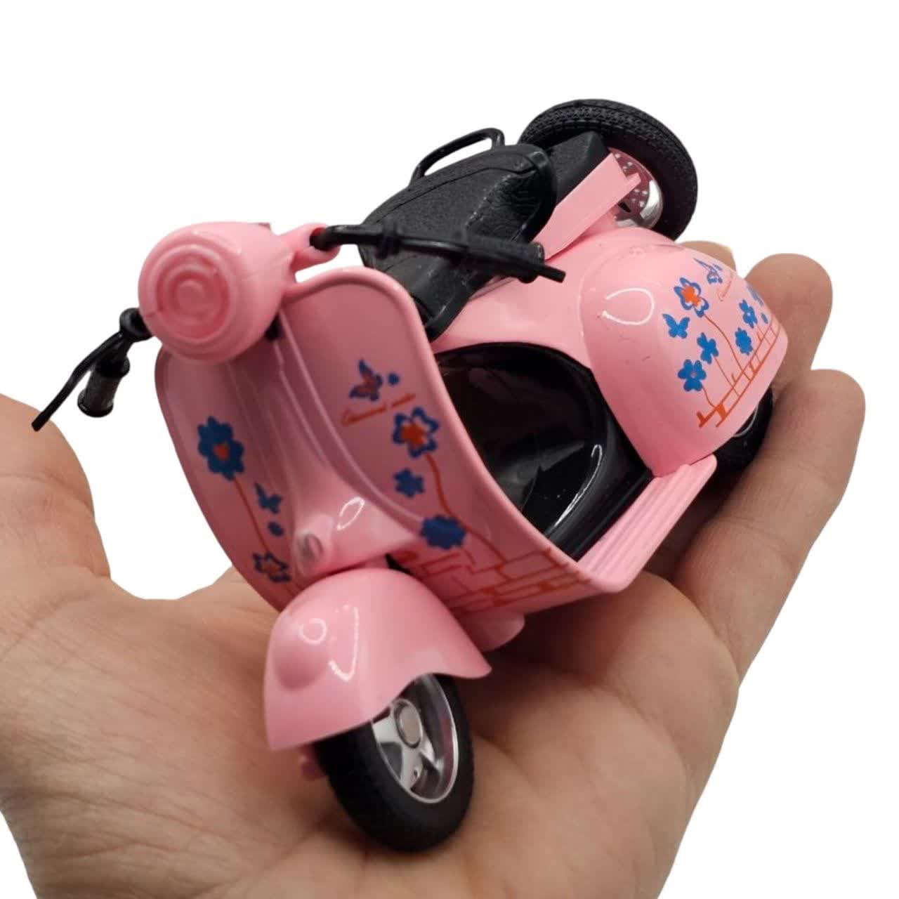 موتور بازی ناب سل مدل وسپا فلزی موزیکال چراغدار فانتزی کد Vespa metal toy motorbike with lights and music naab002 — تصویر ۸