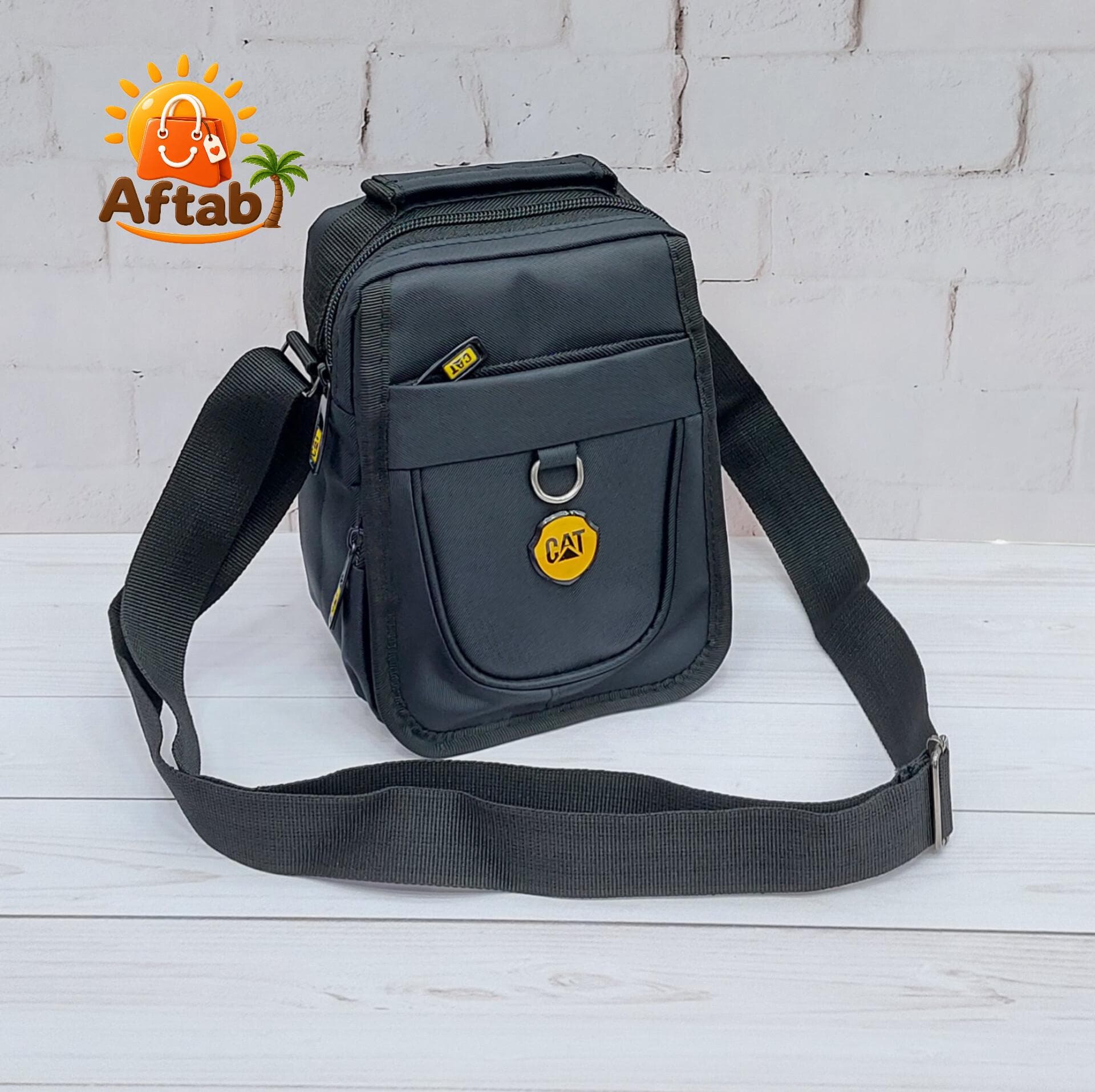 کیف دوشی برزنتی مردانه حلقه جلو Cat کوچک — تصویر ۷