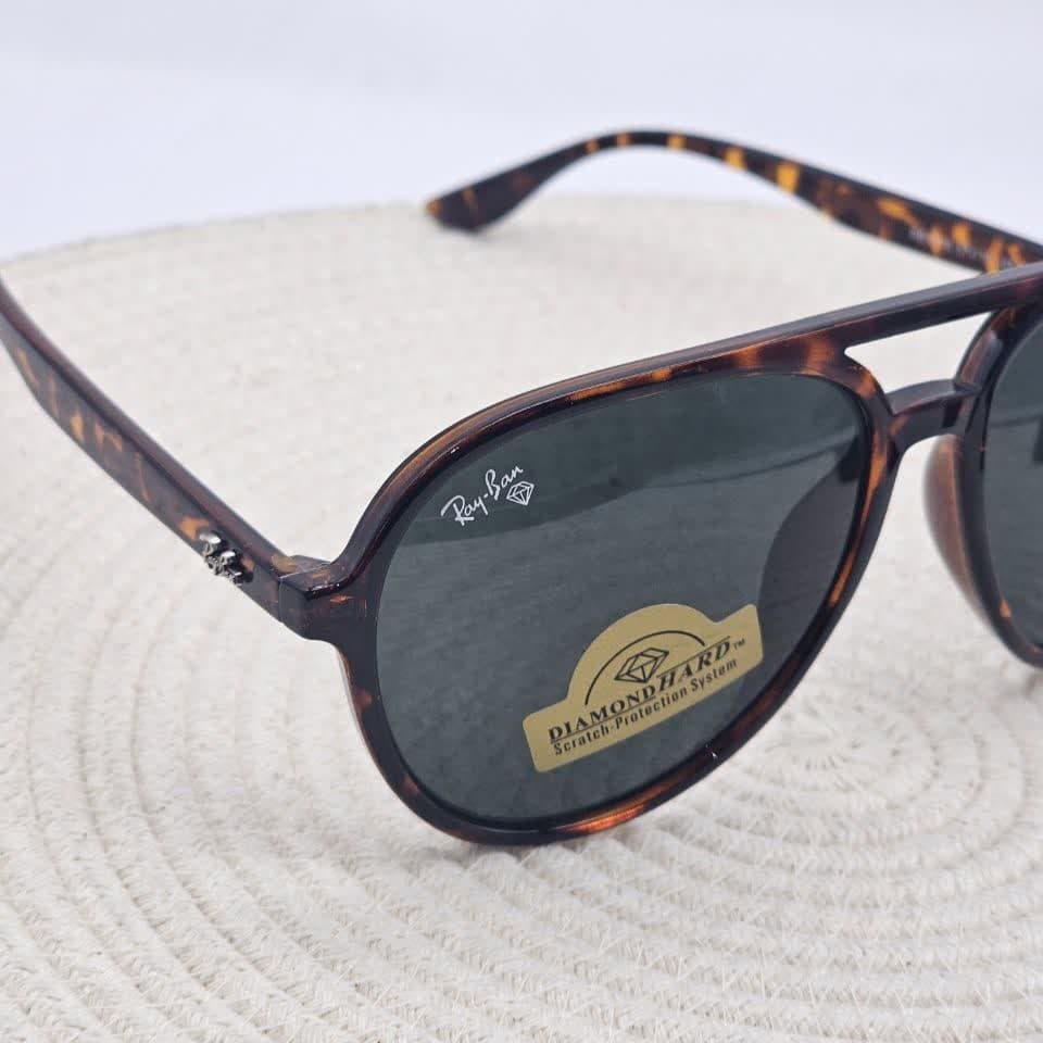 عینک آفتابی برند Ray.Ban مدل RB4376 — تصویر ۳
