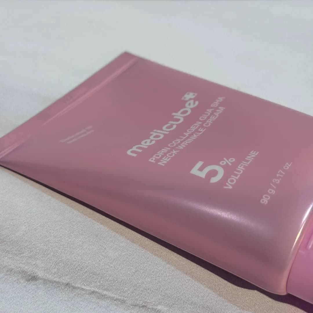 کرم گواشا ضد چروک و سفت کننده گردن PDRN مدی کیوب Medicube PDRN Collagen Gua Sha Neck Wrinkle Cream — تصویر ۱۱