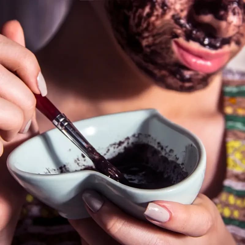 ماسک صورت فریحا مناسب برای از بین بردن جوش و لک صورت — تصویر ۲