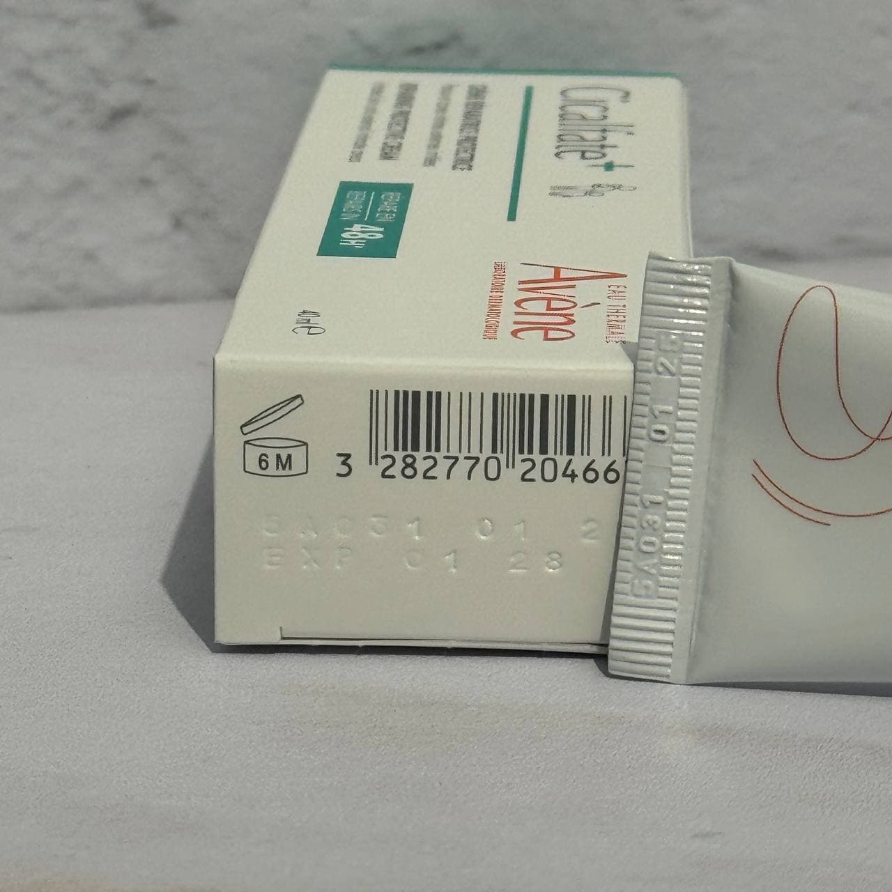 کرم ترمیم کننده سیکالیفت پلاست اون 40 میل Avène Cicalfate+ Repairing Protective Cream — تصویر ۷
