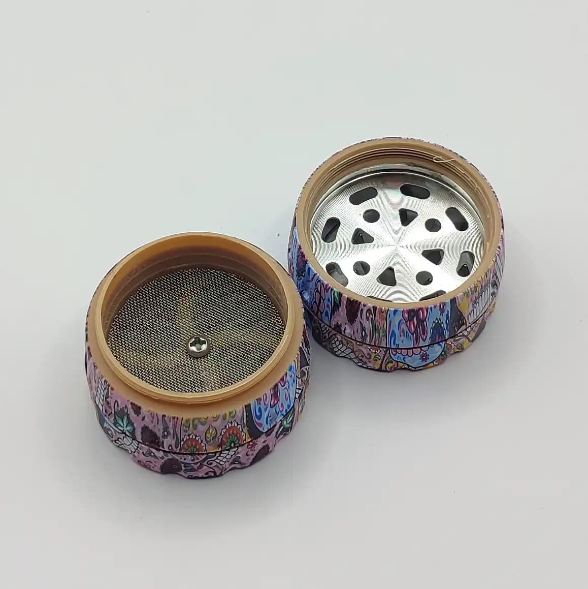 شیکر ۴ تیکه طرح کالاکاس۲(سایز متوسط) — تصویر ۴