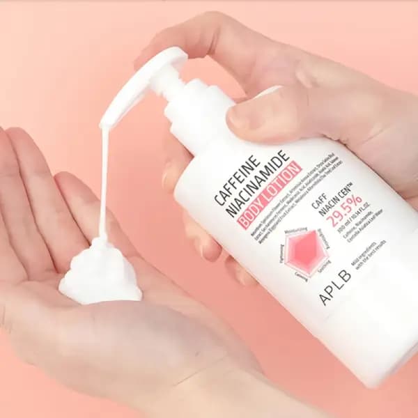 لوسیون بدن مرطوب کننده و روشن کننده APLB Caffeine Niacinamide Body Lotion — تصویر ۲