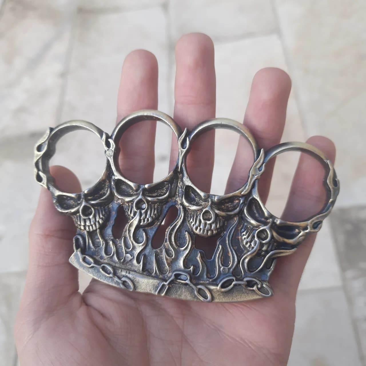 پنجه بوکس طرح آتشی — تصویر ۲