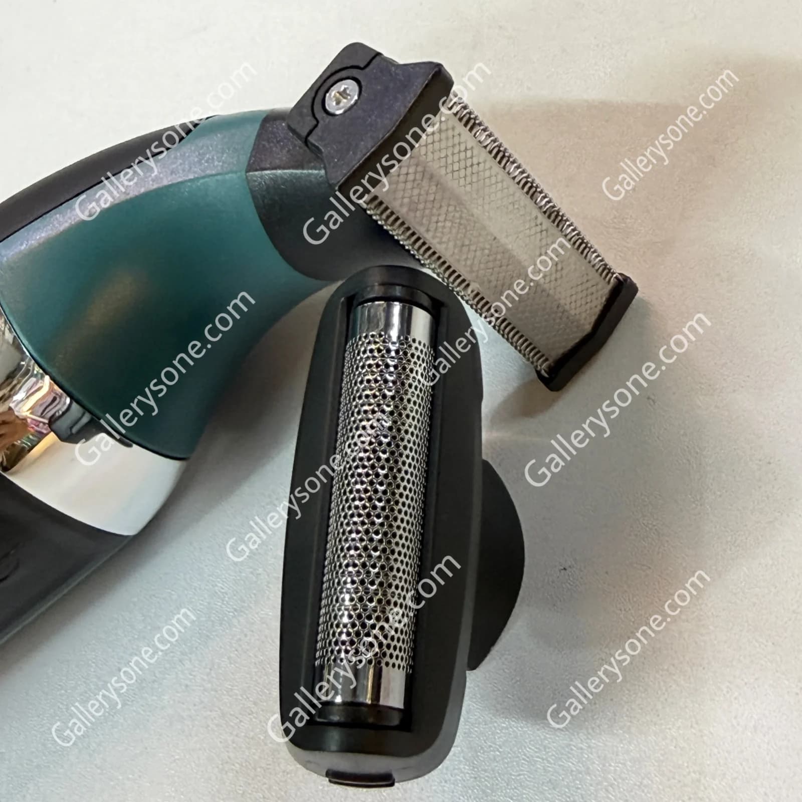 بادی گروم آقایان VGR V-393 | کیت اصلاح دوکاره — تصویر ۷