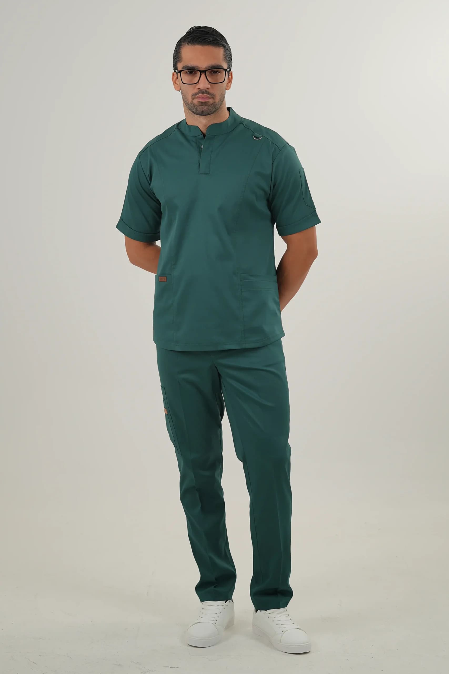 اسکراب پزشکی یقه دیپلمات اسپرت سبز یشمی — تصویر ۸