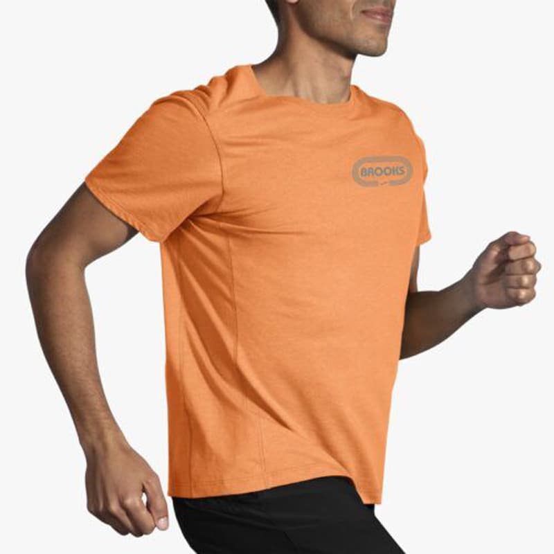 تیشرت ورزشی مردانه بروکس Brooks Distance Short Sleeve 2 نارنجی شبرنگی — تصویر ۲