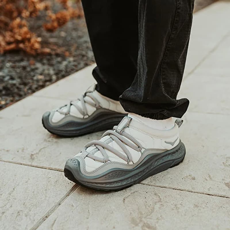 اسلیپر ورزشی هوکا Hoka Sport Ora Primo Slipper طوسی خاکستری — تصویر ۲