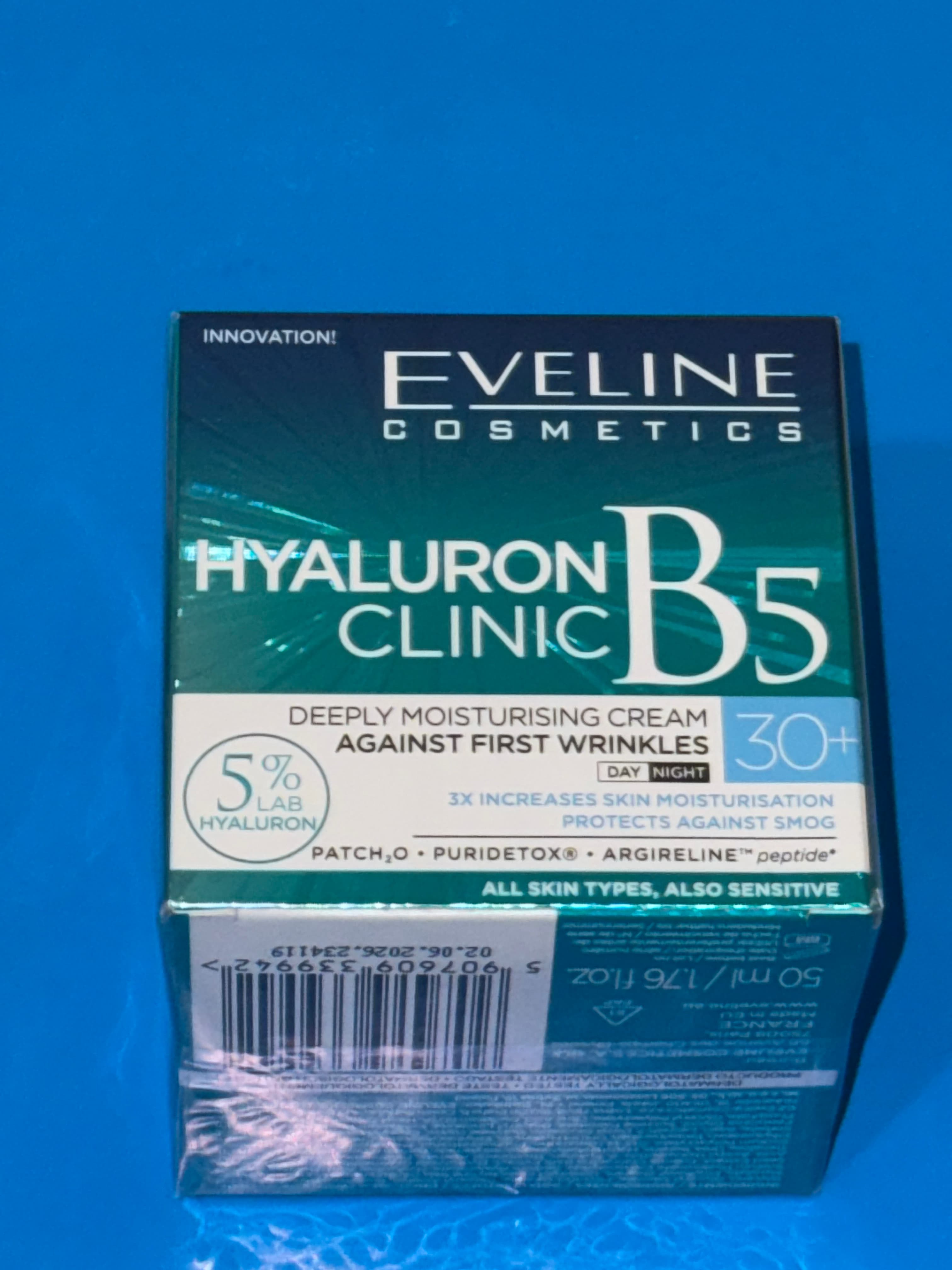 کرم مرطوب کننده و آبرسان هیارنولیک اسید ۳۰+ اولاین EVELINE