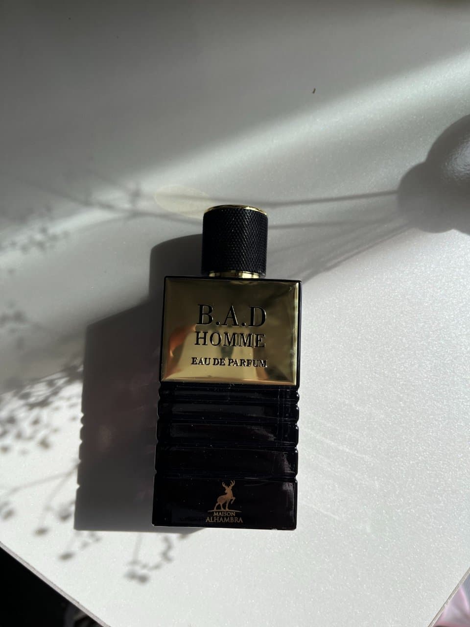 ادکلن الحمبرا کالکشن Carolina Herrera Bad Boy حجم ۱۰۰ میلیلیتر — تصویر ۴
