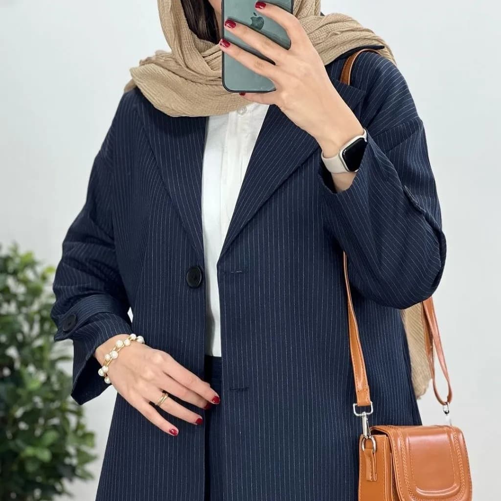 کت شلوار زنانه دیپلمات پرشیا مدل آسو رنگ مشکی سرمه ای طوسی سایز بزرگ — تصویر ۱۲