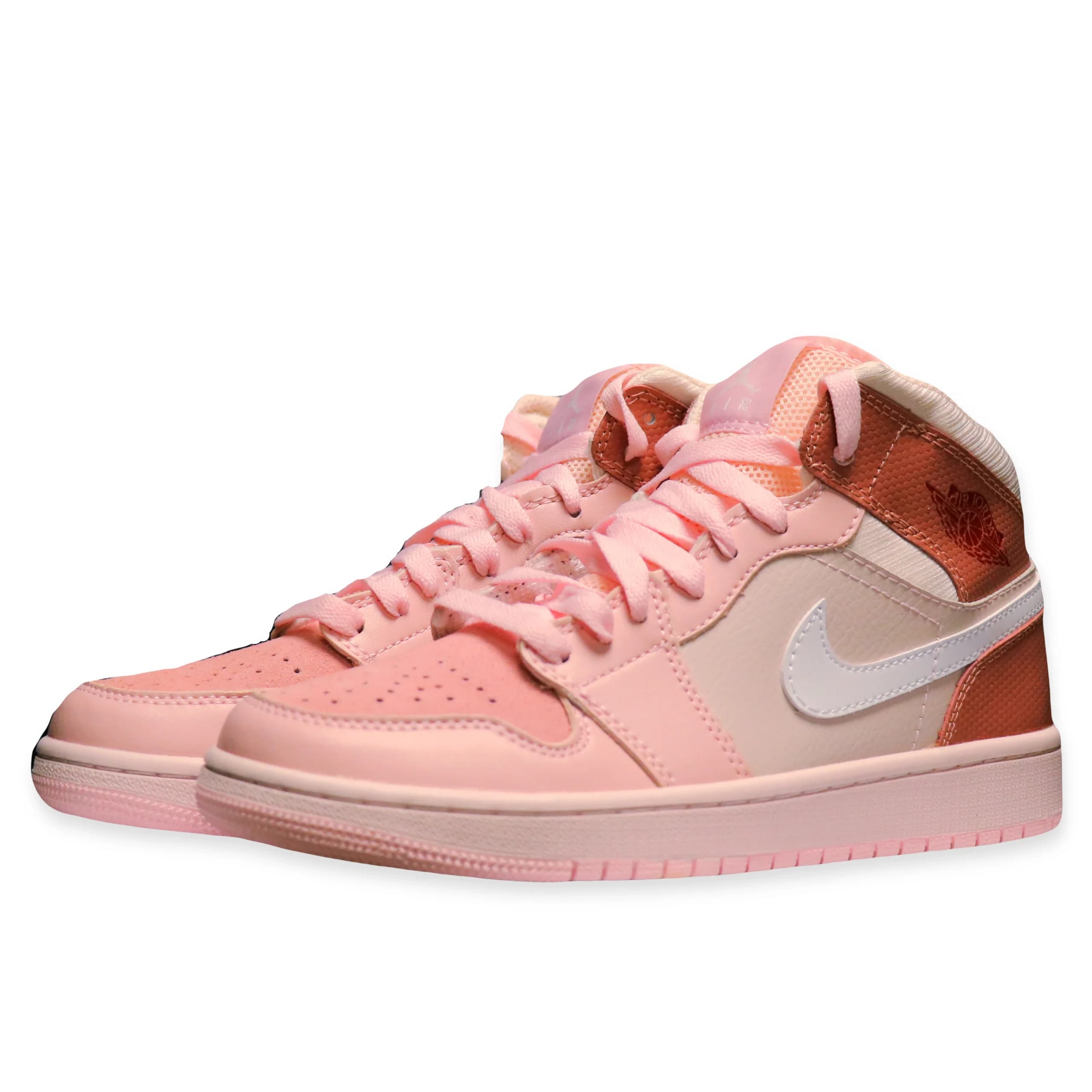 کفش زنانه نایک air jordan 1 — تصویر ۴