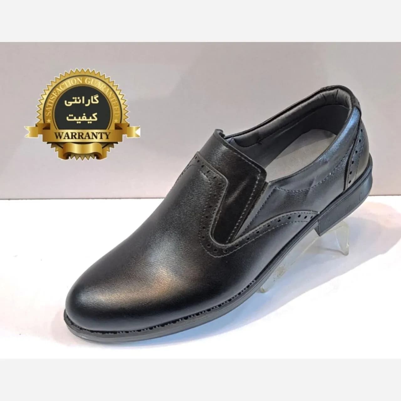 کفش اسپرت مردانه چرم صنعتی مدل رویال رنگ مشکی — تصویر ۳