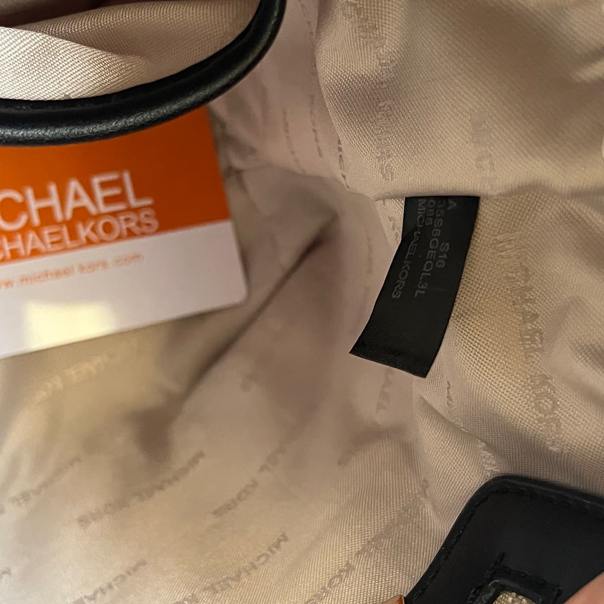کیف برند مایکل کورس michael kors jet set travel tote — تصویر ۴