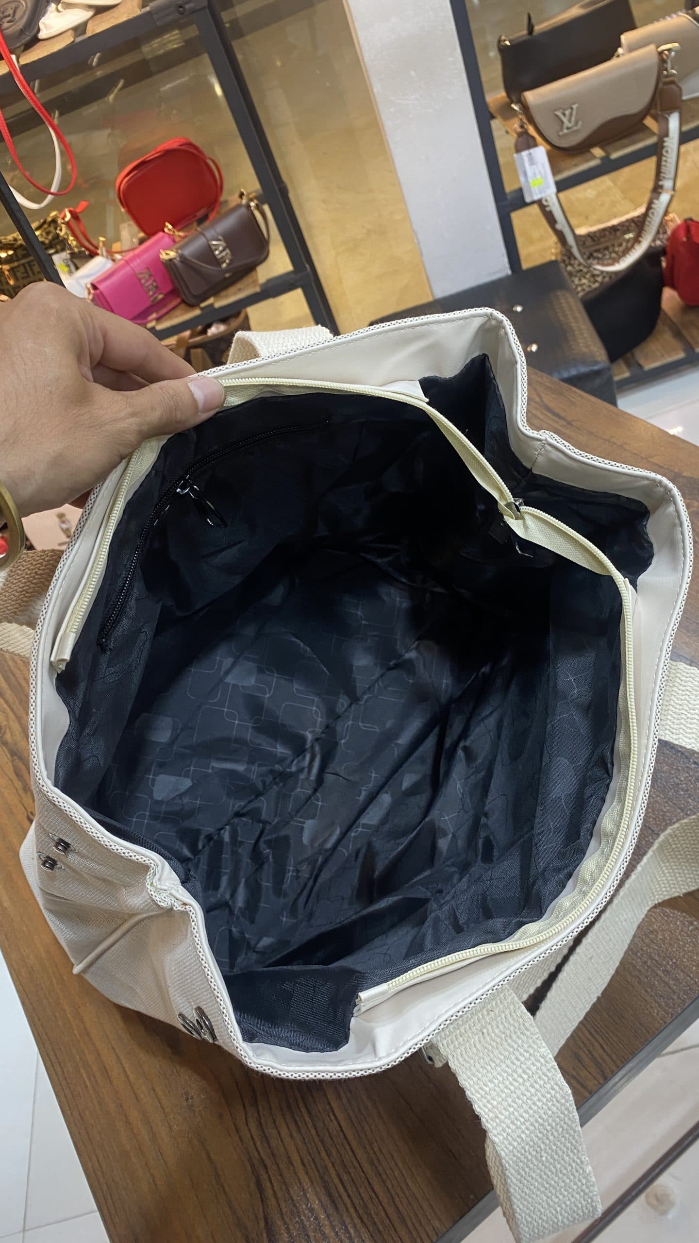 كيف ميكى موس بزرگ — تصویر ۶