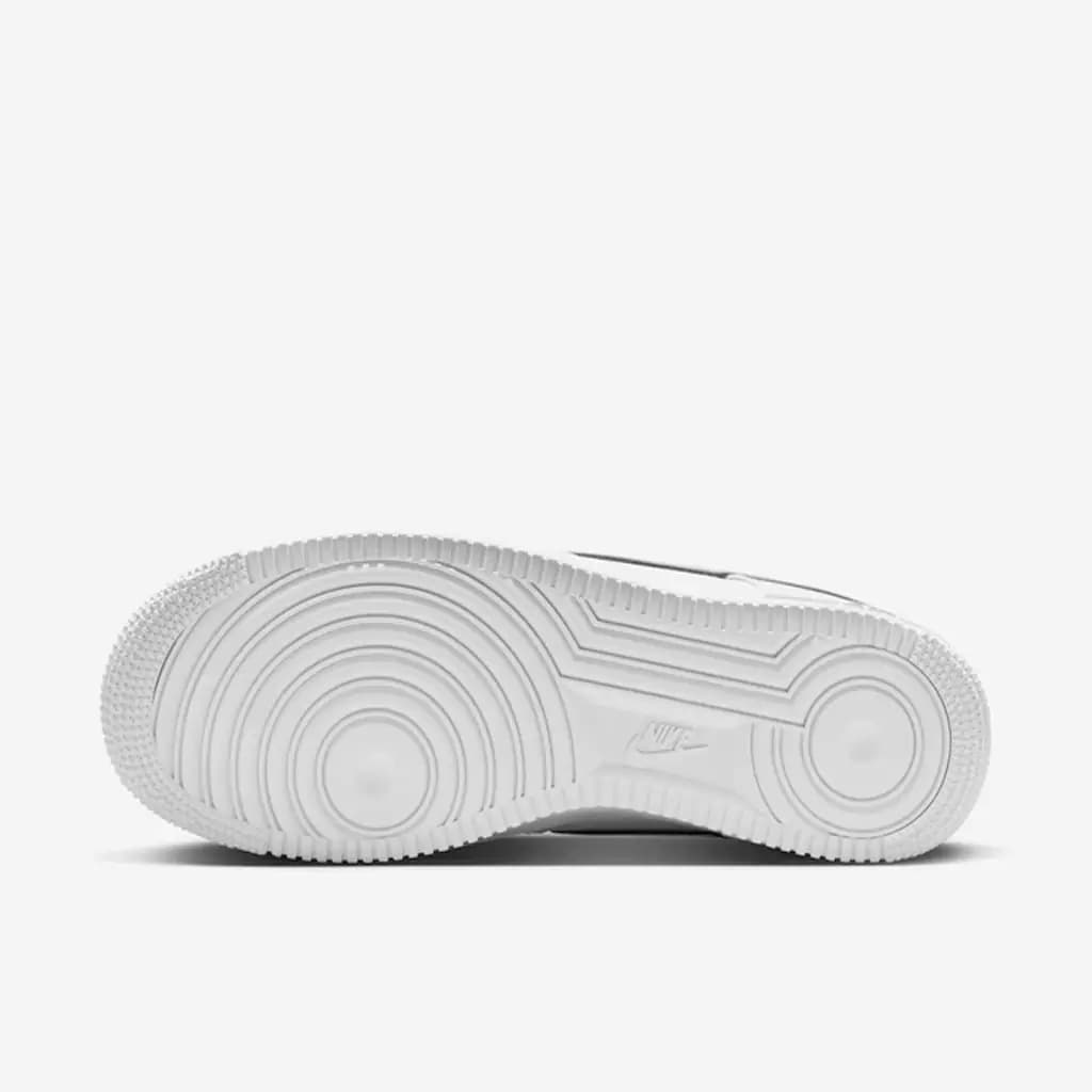 کفش نایک ایر فورس مردانه Nike Air Force 1 07 LV8 — تصویر ۳