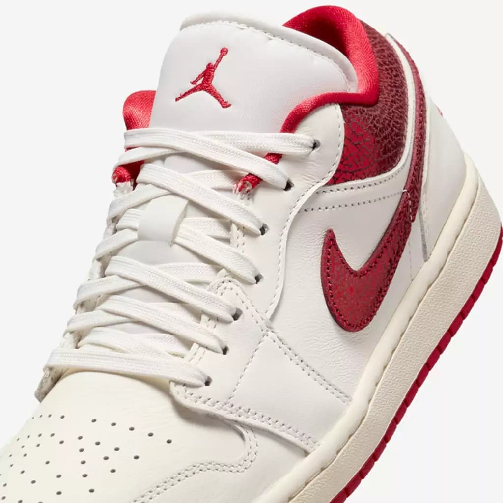 کفش ورزشی زنانه نایکی Air Jordan 1 Low SE Ruby — تصویر ۴