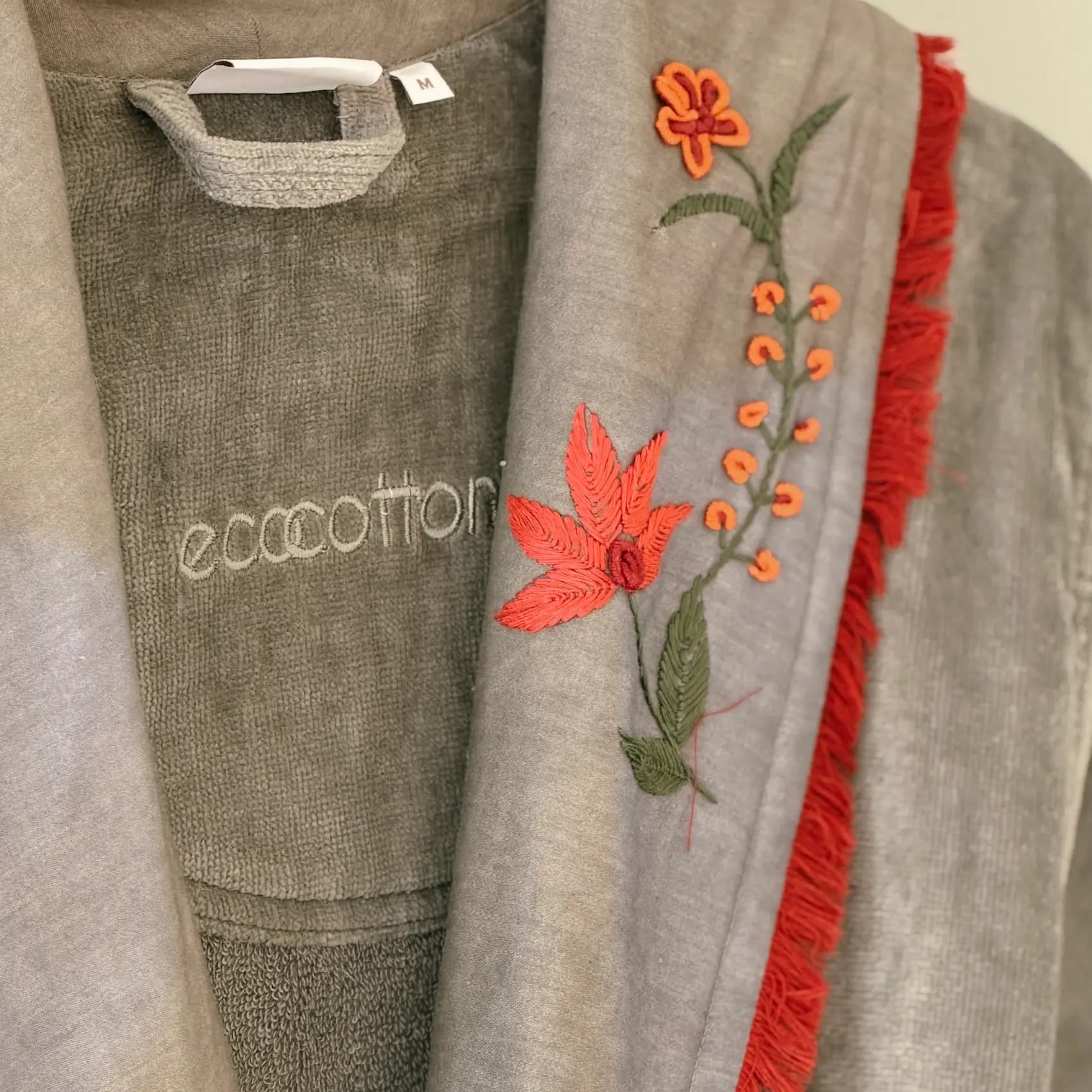 حوله تن پوش زنانه برند ecocotton مدل Lyra — تصویر ۴
