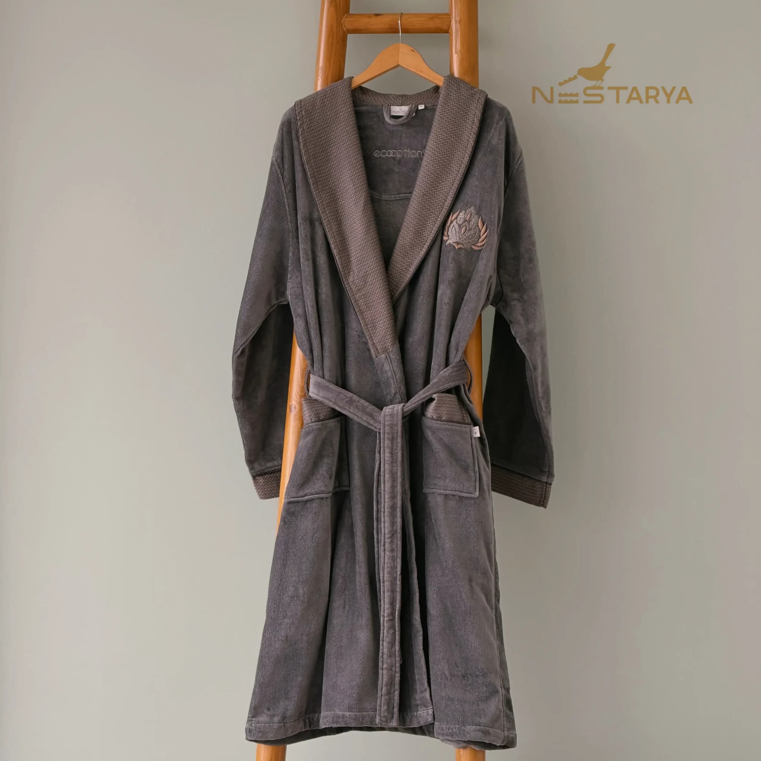 حوله تن پوش مردانه برند ecocotton مدل Alicia — تصویر ۲