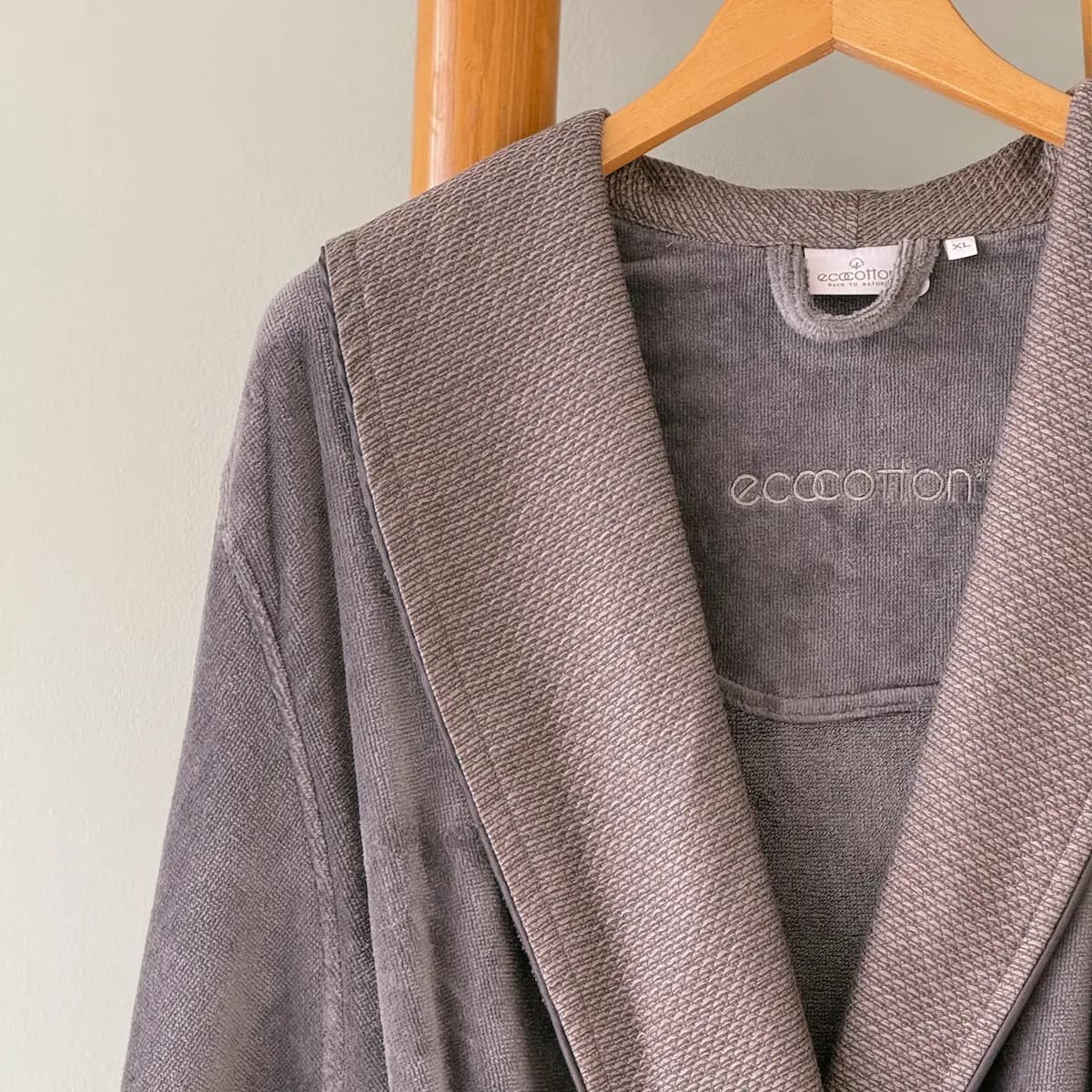 حوله تن پوش مردانه برند ecocotton مدل Alicia — تصویر ۴