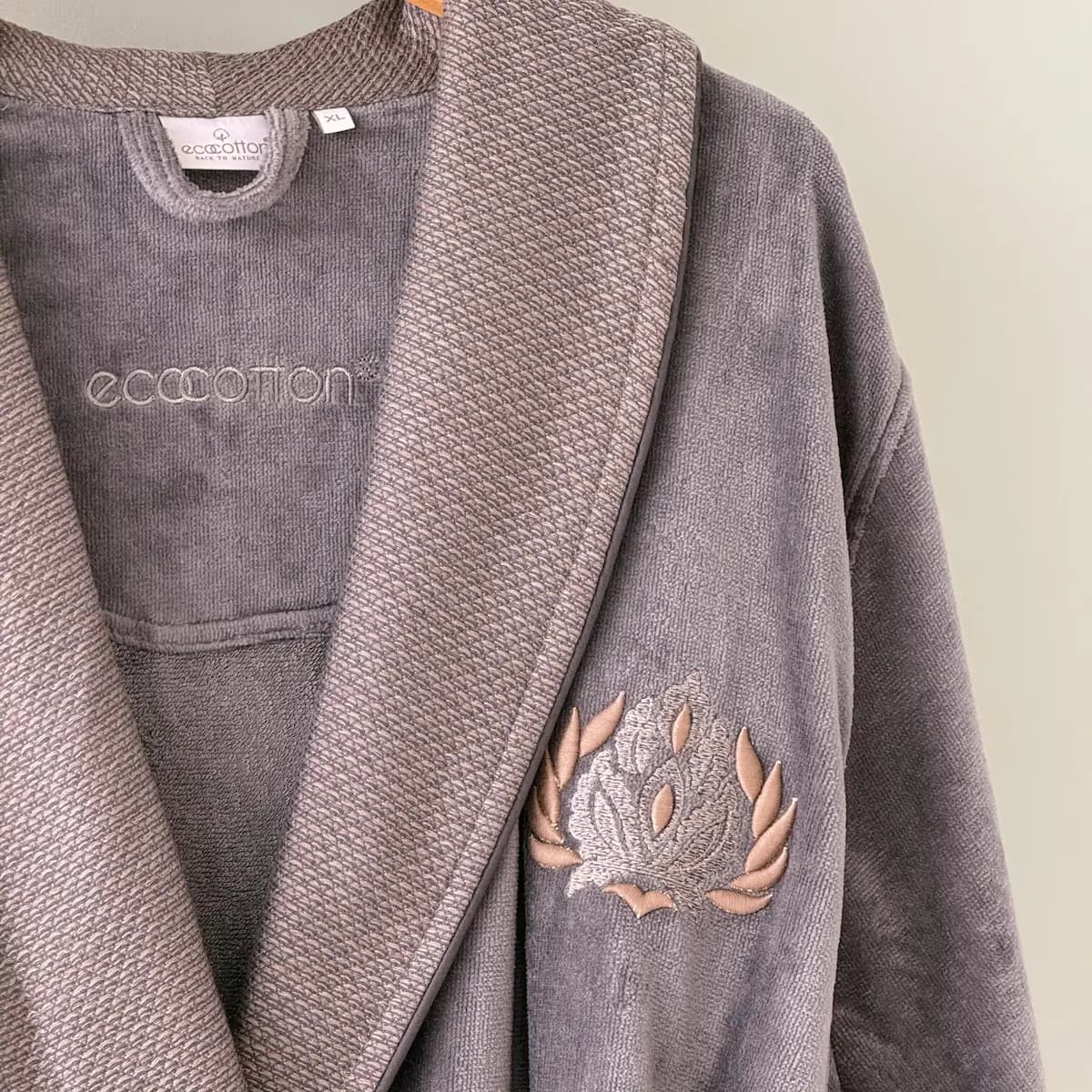 حوله تن پوش مردانه برند ecocotton مدل Alicia — تصویر ۳
