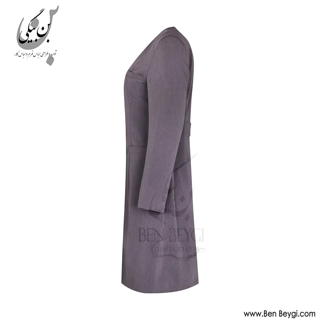 مانتو شلوار اداری طوسی پنج دکمه یقه هفت مغزی دوزی پارچه فیونا کد 33454 — تصویر ۵