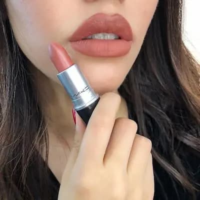 رژ لب مک رنگ ولوت تدی velvet teddy — تصویر ۴