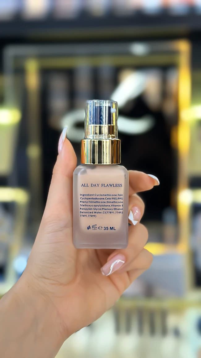 کرم پودر پمپی لوسمنت SPF30 فاقد چربی پرایمردار (Losment) — تصویر ۵