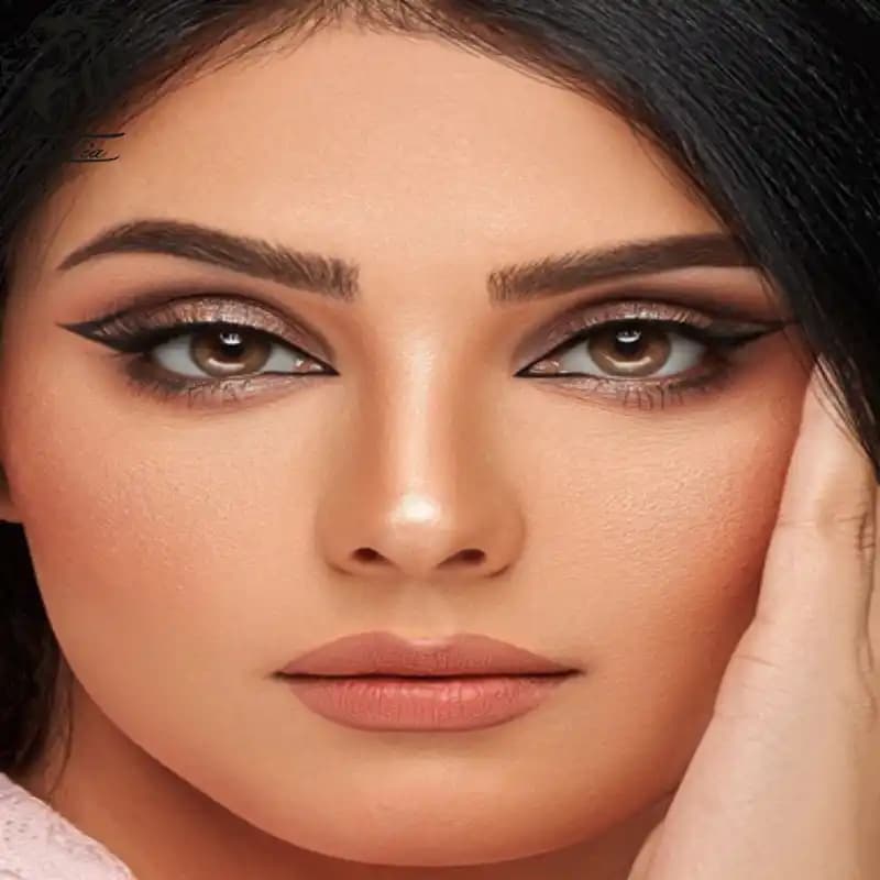 لنز رنگی هازل دهب سالیانه