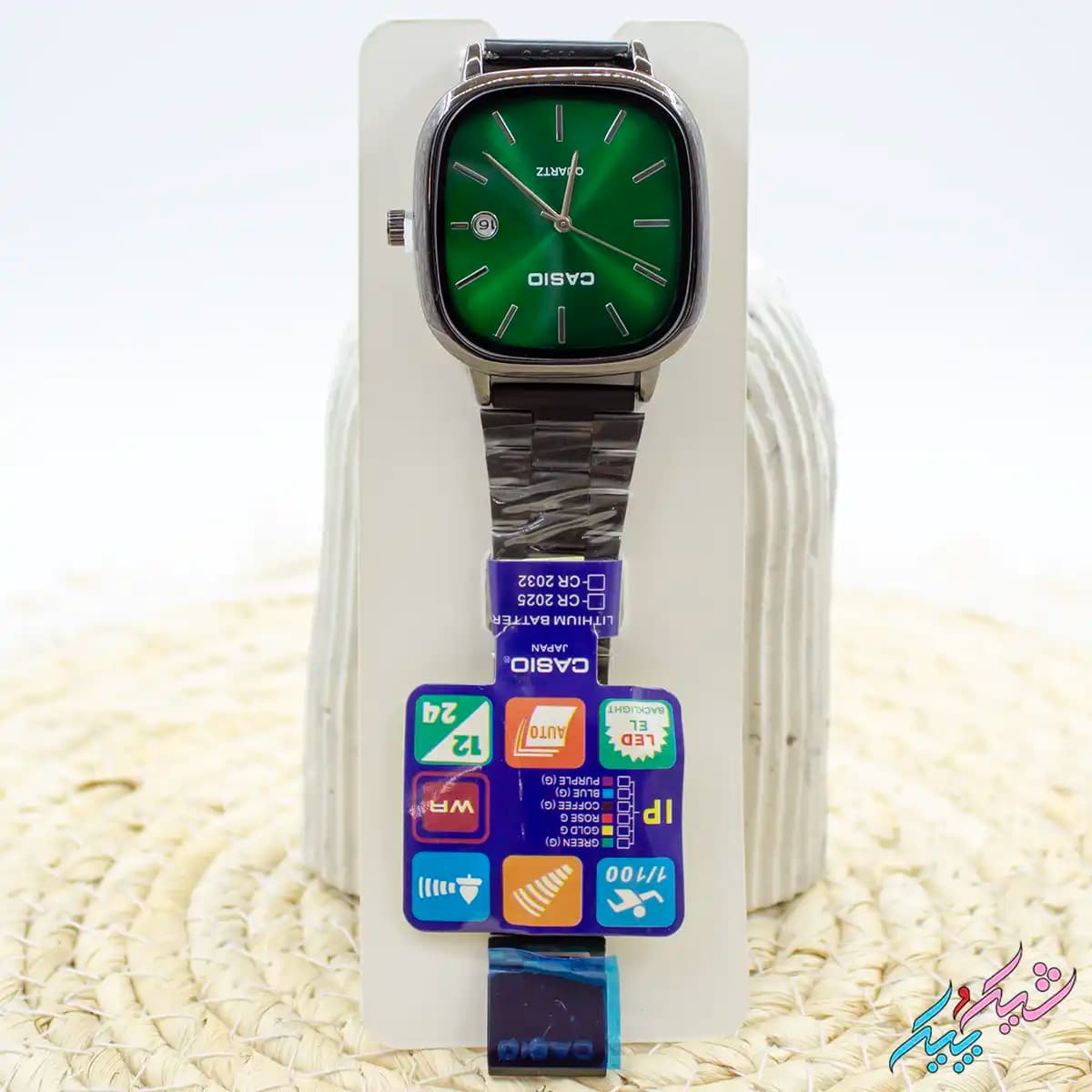 ساعت مچی مردانه اولد مانی طرح کاسیو با صفحه سبز و بند مشکی برند Casio — تصویر ۴