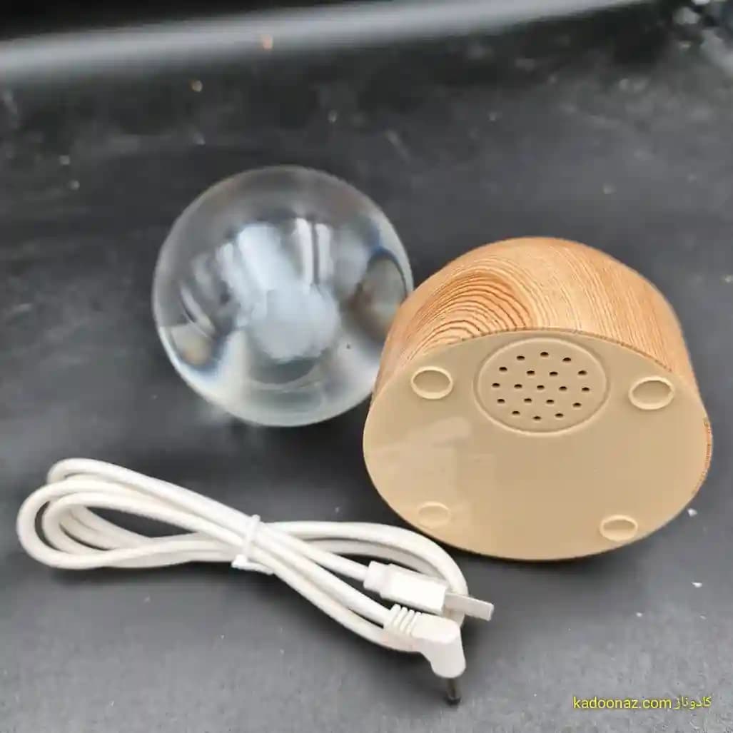 چراغ شب خواب و گوی کریستال سه بعدی بزرگ چرخان با قطر ۸ سانت با طرح قلب ابری — تصویر ۵