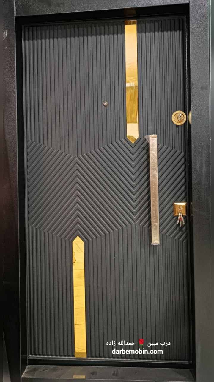 درب ضدسرقت مشکی PVC استیل خور و CNC
