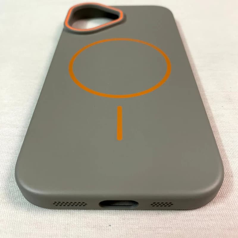 کاور مدل mog مناسب برای گوشی موبایل اپل iPhone 16 — تصویر ۶