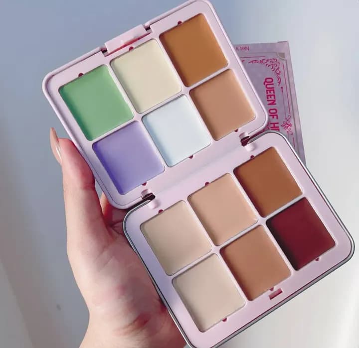 پالت کانتور و رژگونه ی چرب 12 رنگ کارلا سکرت CARLA SECRET — تصویر ۴