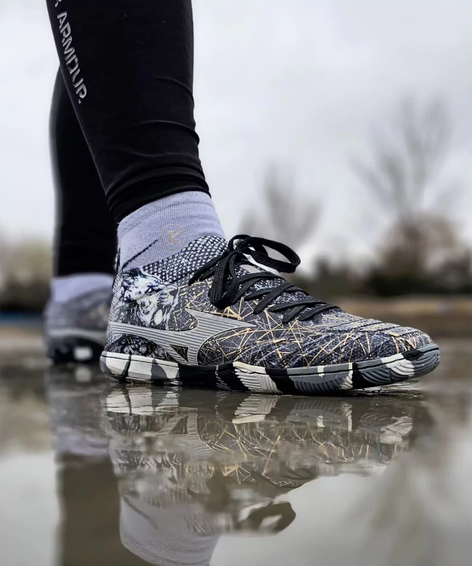 کفش فوتسال میزانو مشکی Mizuno — تصویر ۵