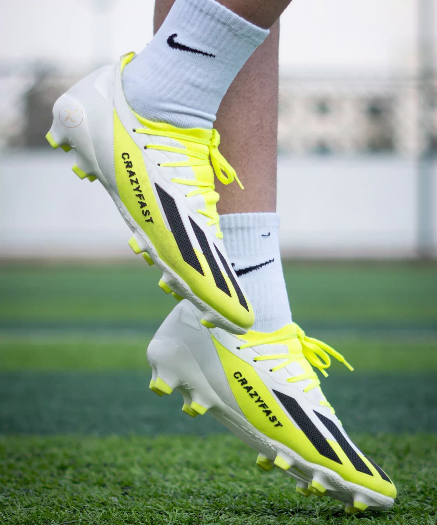 کفش فوتبال آدیداس ایکس کریزی فست سفید فسفری Adidas X Crazy Fast — تصویر ۳