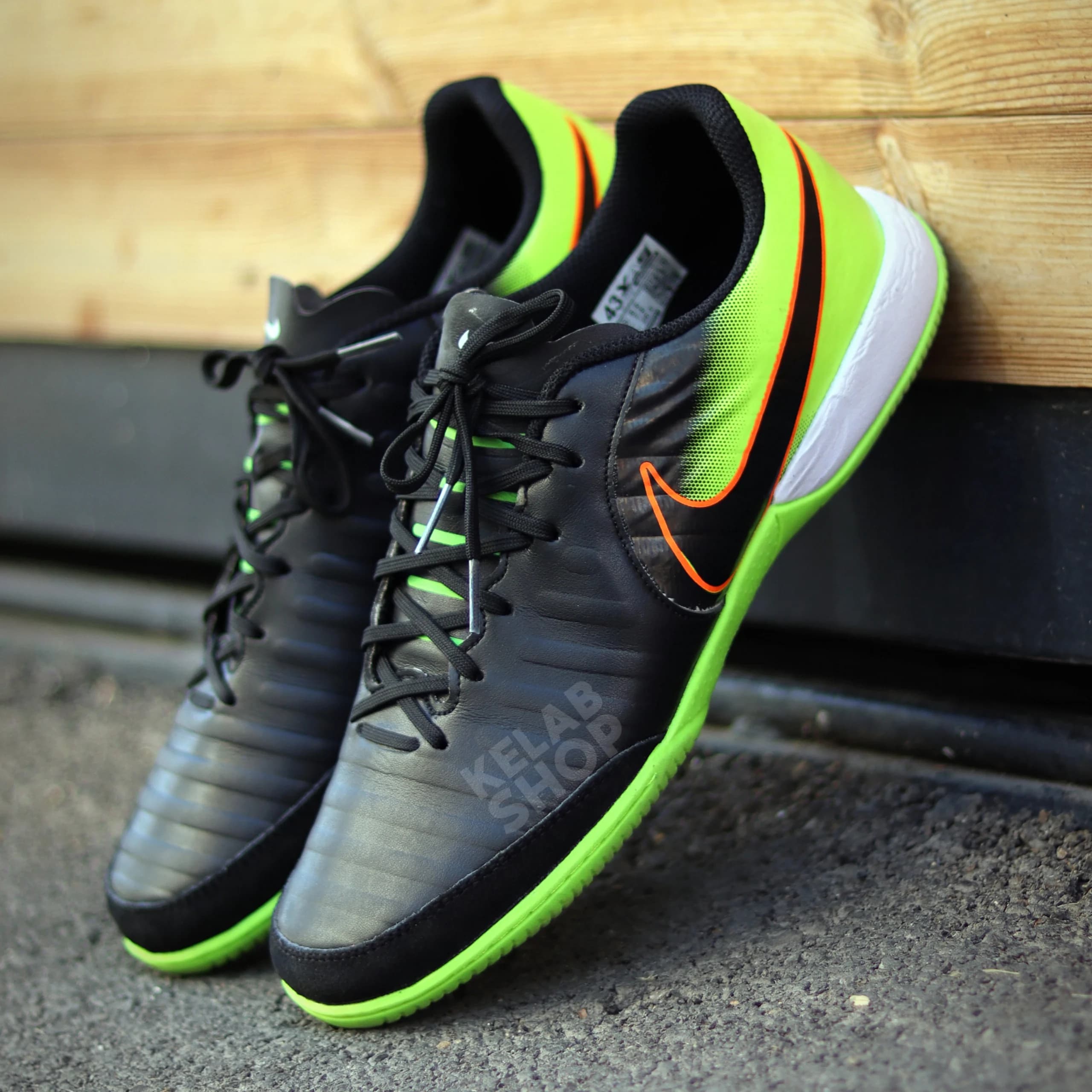 کفش سالنی تمپو ایکس مشکی سبز Nike Tiempo X — تصویر ۷